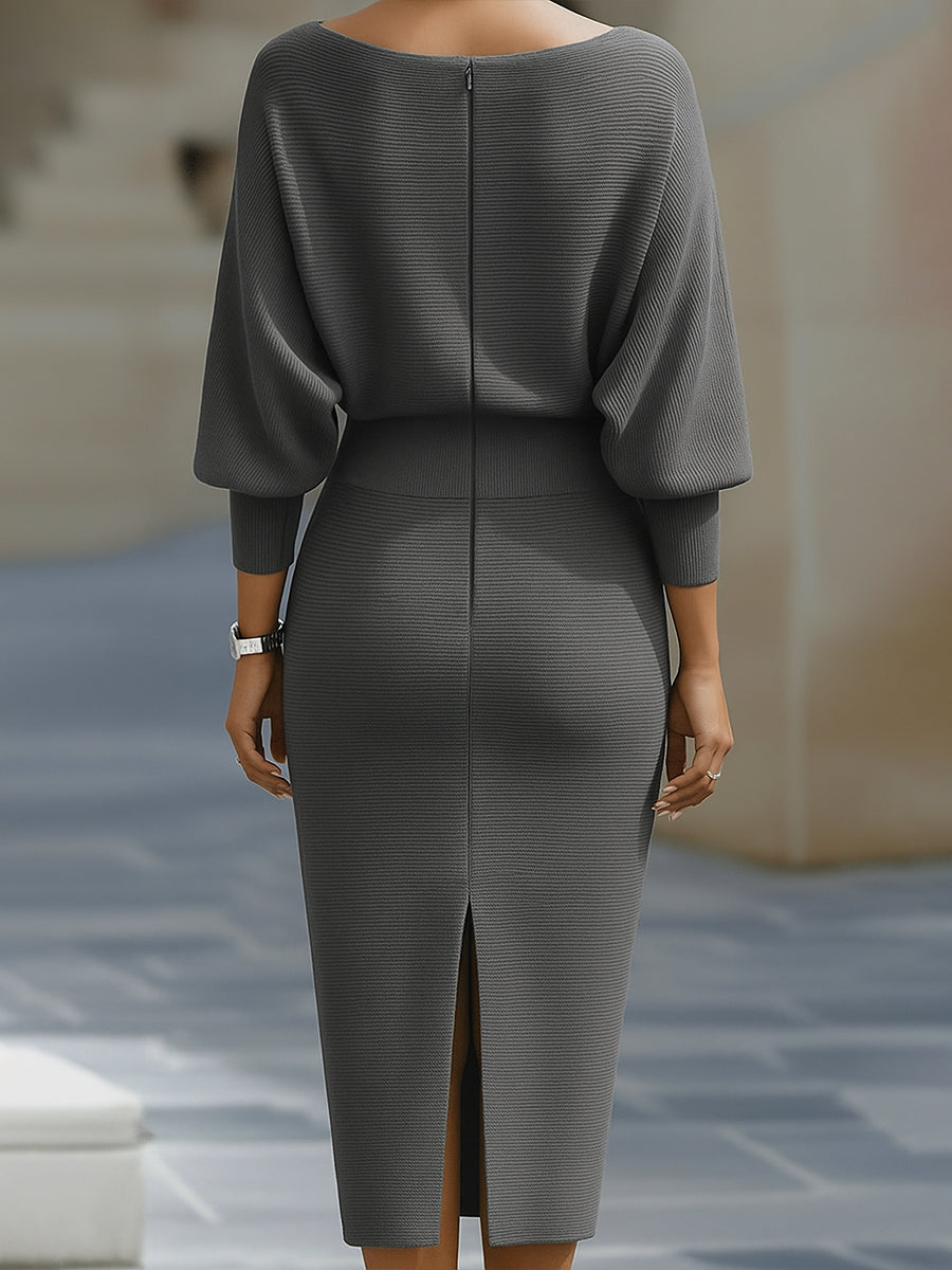 Robe midi à l'élégance sculptée