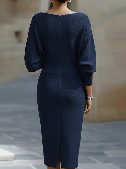 Robe midi à l'élégance sculptée