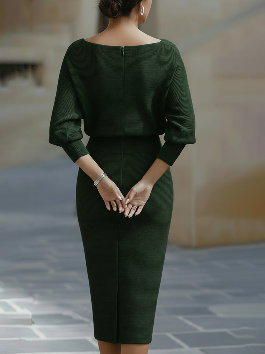 Robe midi à l'élégance sculptée