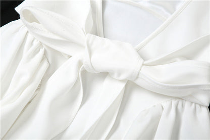Robe mini romantique à simple nœud