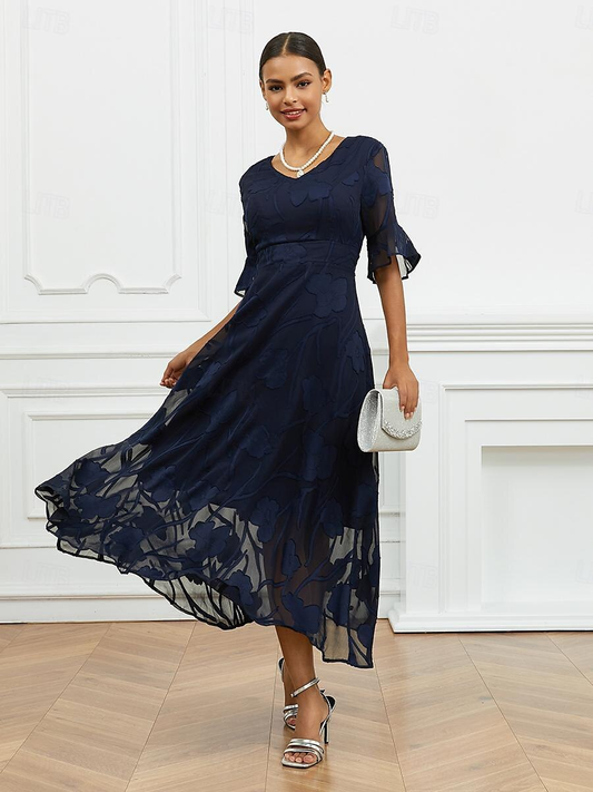 Robe florale col V à manches transparentes