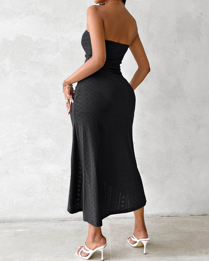 Robe de vacances sans manches à fronces, taille cintrée, style bandeau drapé, broderie œillets, fente et ourlet asymétrique