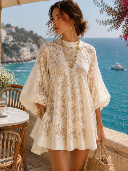 Robe de plage Bianca en dentelle ivoire style poncho