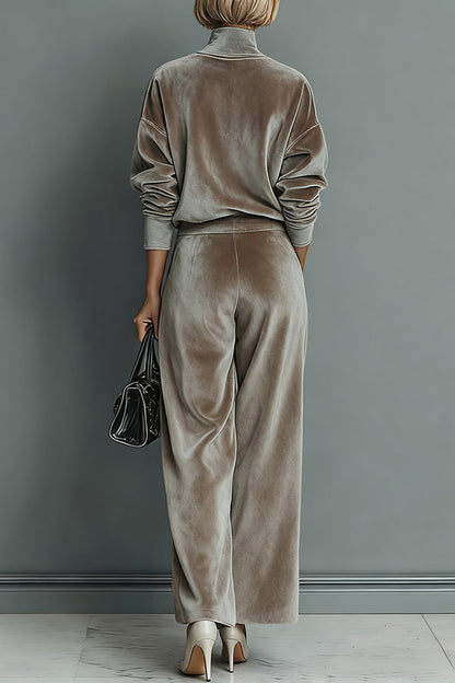 Ensemble haut à manches longues col roulé en velours élégant et pantalon large décontracté avec poches