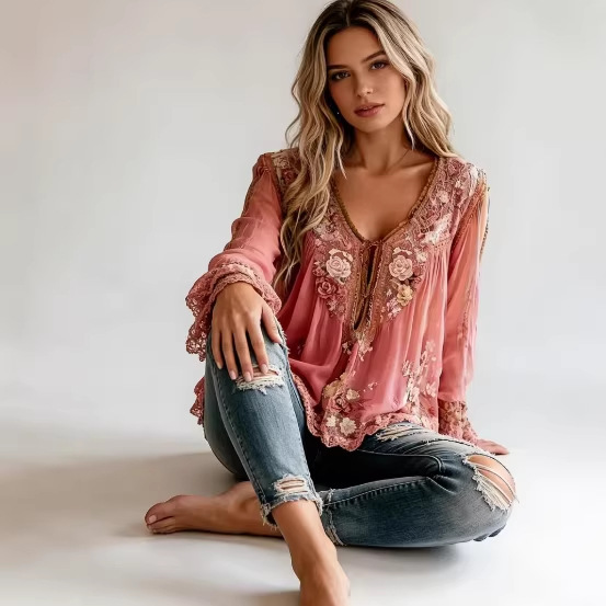 Blouse à manches longues semi‑transparente à col V à motif floral