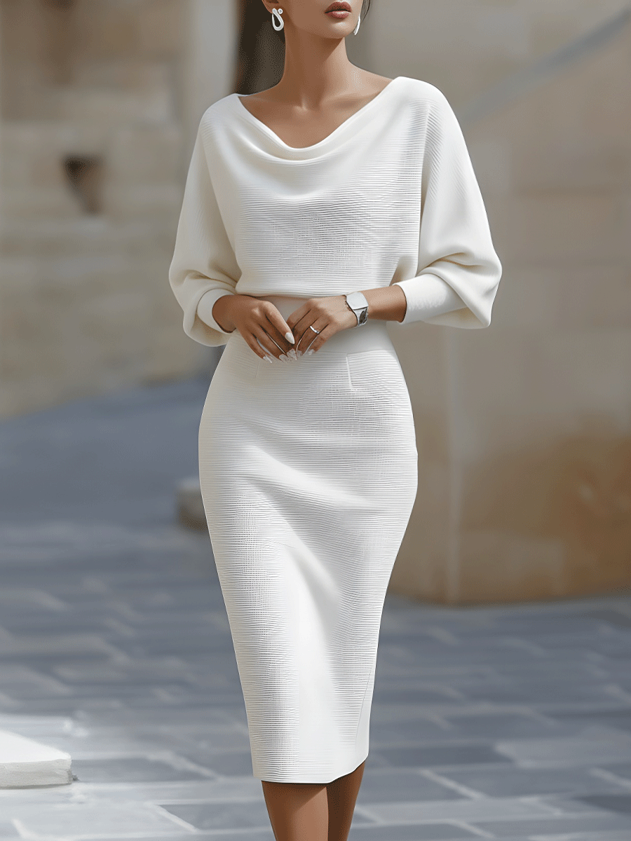 Robe midi à l'élégance sculptée