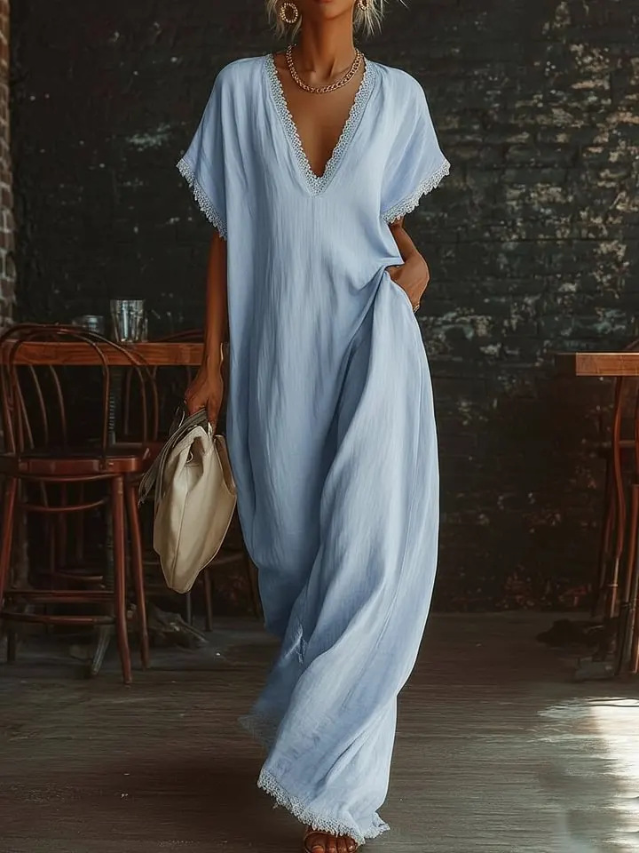 Robe maxi urbaine en coton blanc à col V, manches courtes et bordures en dentelle, style bohème décontracté