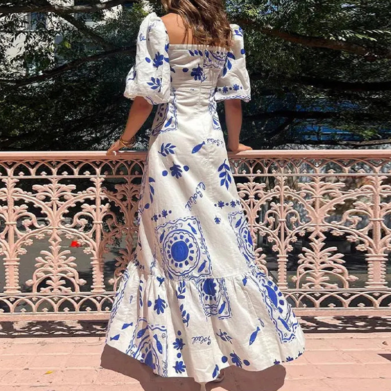 Robe longue à col carré, manches bouffantes, imprimé unique, mélange lin