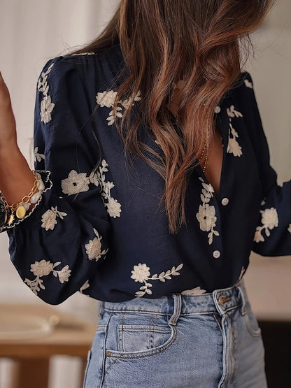 Chemise à manches longues à boutons à motifs floraux