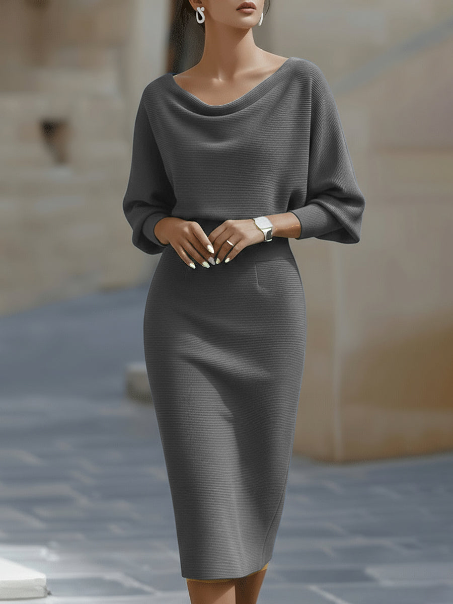 Robe midi à l'élégance sculptée