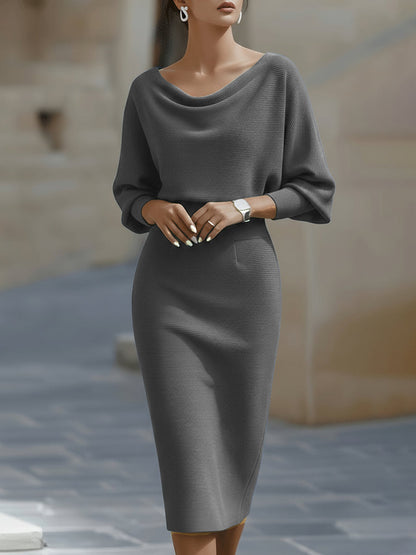 Robe midi à l'élégance sculptée