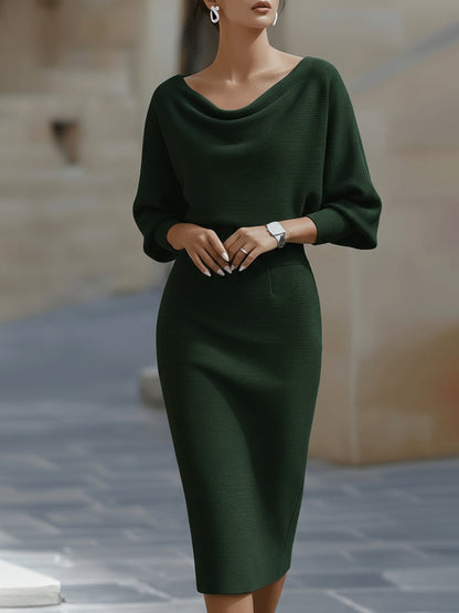 Robe midi à l'élégance sculptée