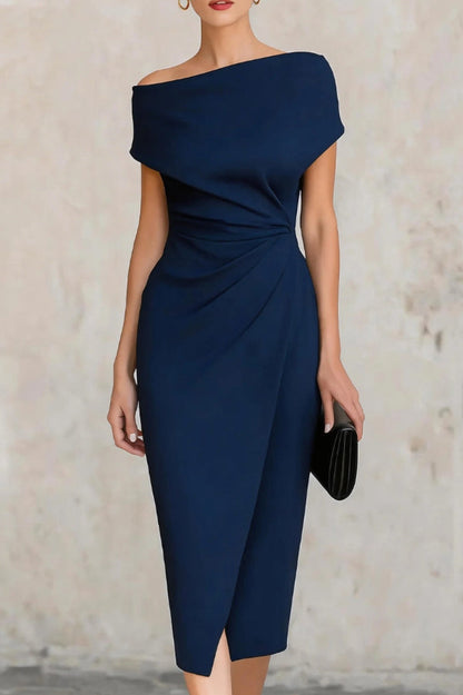 Robe midi plissée moulante élégante à manches courtes