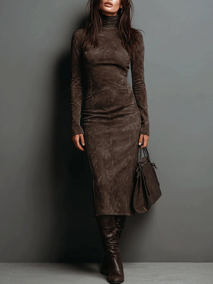 Maxi‑robe élégante en simili‑daim