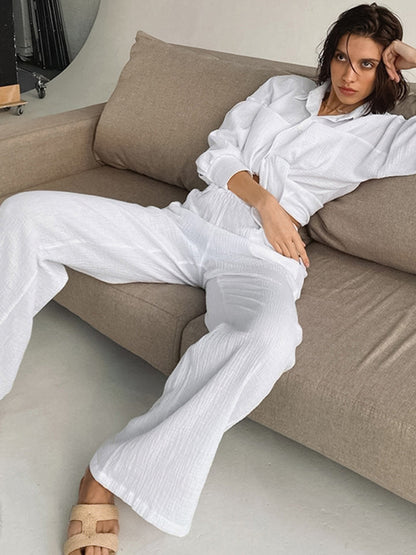 Ensemble deux pièces en coton minimaliste avec pantalon