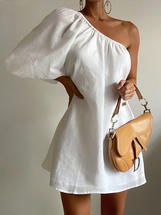 Robe courte asymétrique en coton et lin de la mer Égée
