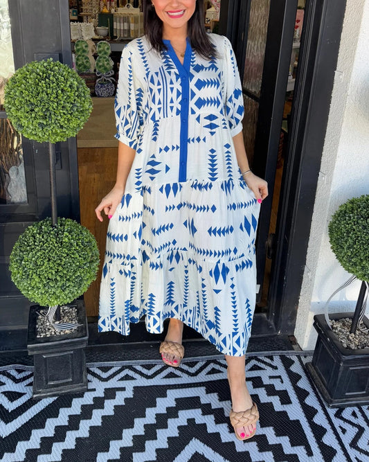 Robe femme à col V boutonnée à imprimé géométrique