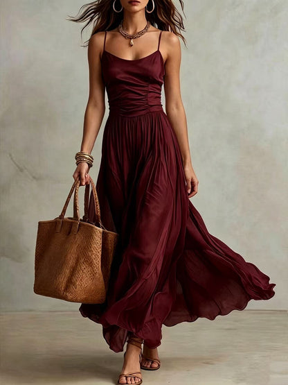 Robe longue à corsage froncé et bretelles spaghetti