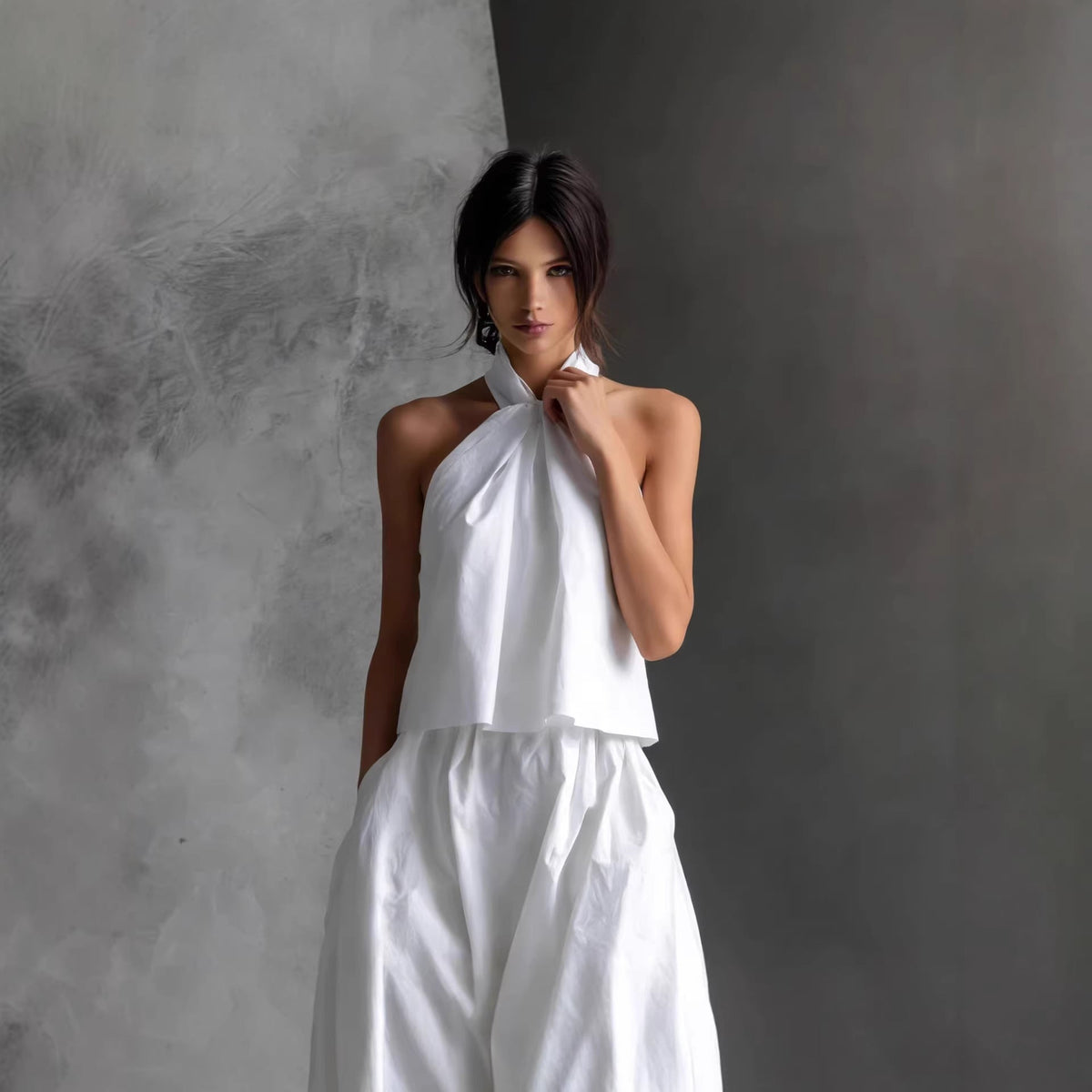Ensemble formel deux‑pièces à col licou et pantalon jambes larges