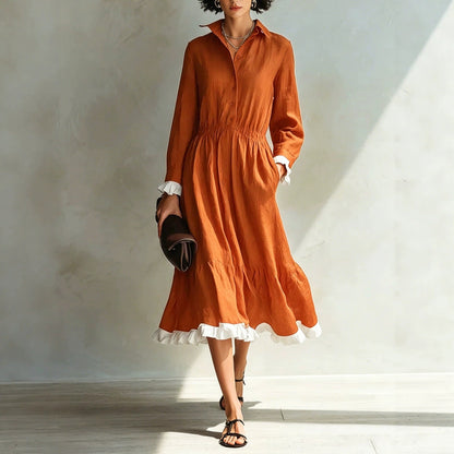 Robe chemise boutonnée avec volant blanc