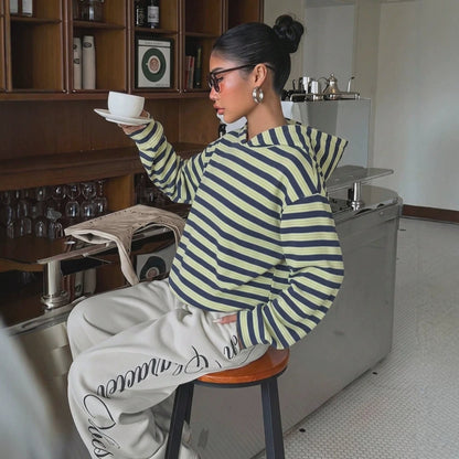 Sweat à capuche oversize rayé