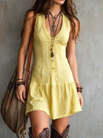 Women's Sleeveless U-neck Button Embellishments Dress