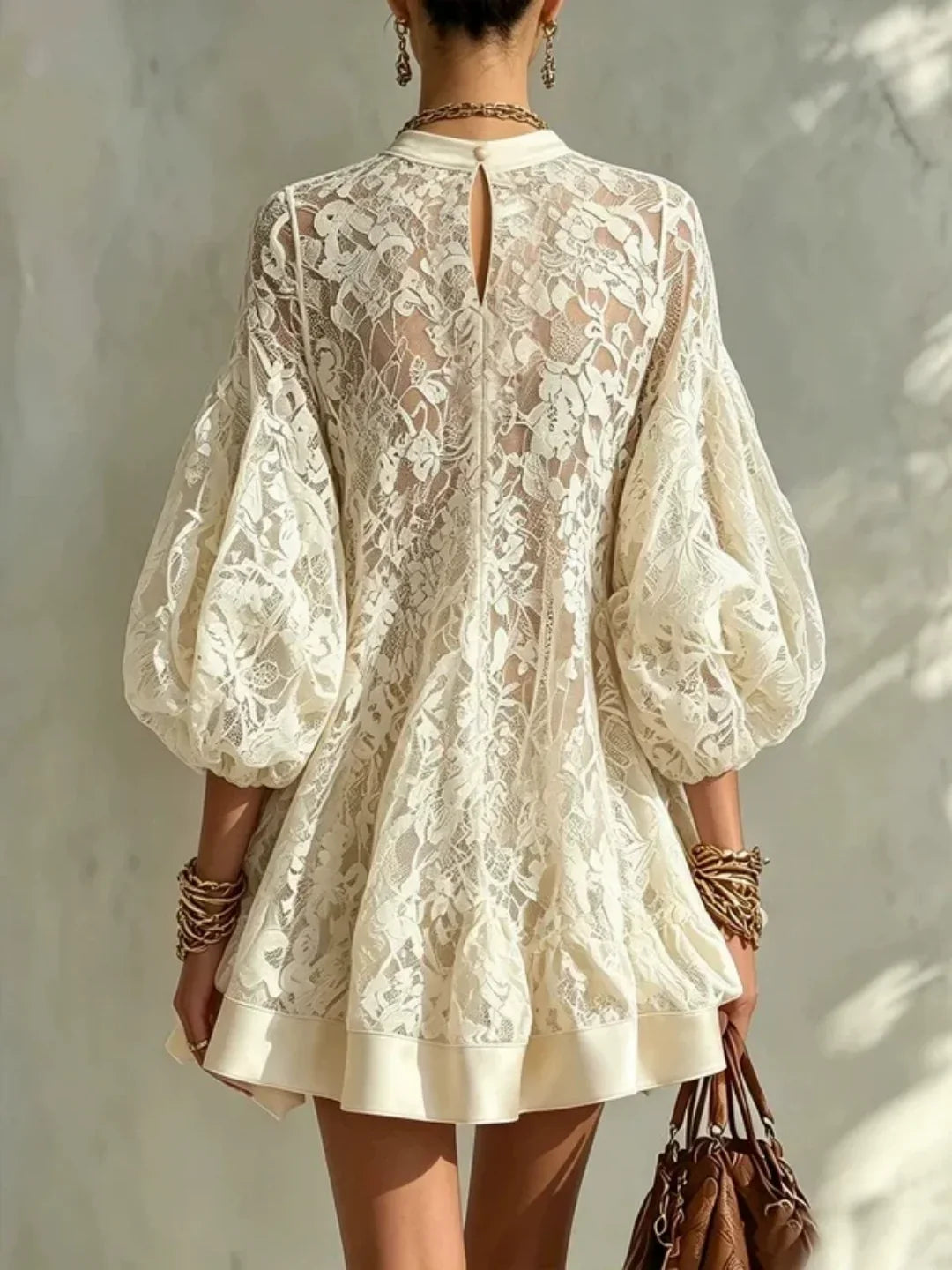 Robe de plage Bianca en dentelle ivoire style poncho