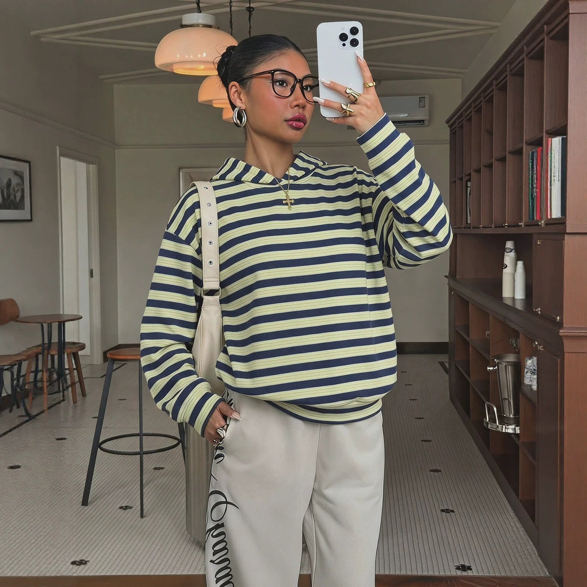 Sweat à capuche oversize rayé