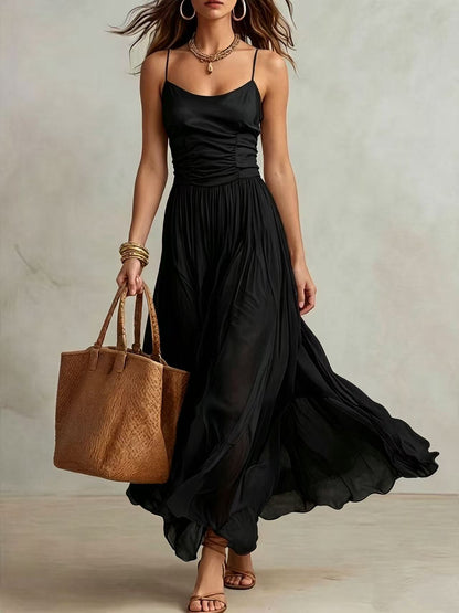 Robe longue à corsage froncé et bretelles spaghetti