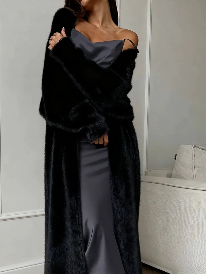 Veste ample d'automne‑hiver douce et pelucheuse pour femme, long gilet tricoté blanc imitation vison