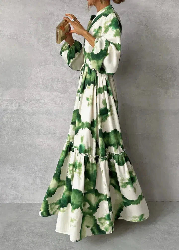 Robe maxi verte à manches longues et col en V