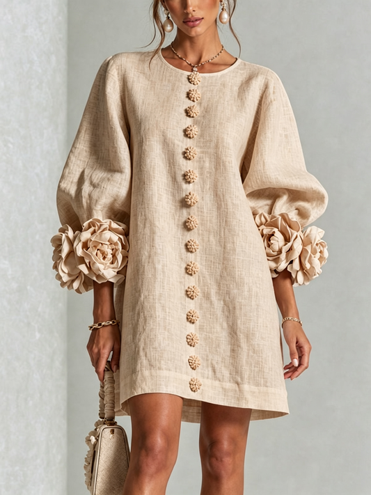 Robe Mini Boutonnée Beige à Motifs Floraux avec Poignets Floraux Sculpturaux