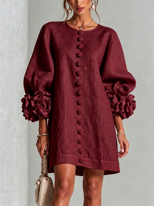 Robe Mini Boutonnée Bordeaux à Motifs Floraux et Poignets Floraux Sculpturaux