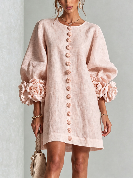 Robe Mini Boutonnée Rose à Motifs Floraux avec Poignets Floraux Sculpturaux