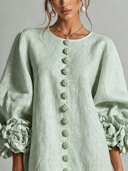 Robe Mini Boutonnée Sauge Brume à Motifs Floraux avec Poignets Floraux Sculpturaux