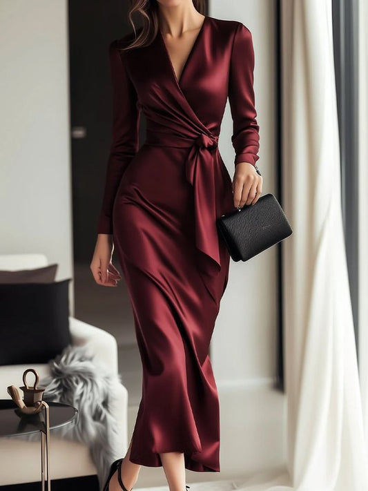 Robe midi élégante unicolore à col croisé avec ceinture