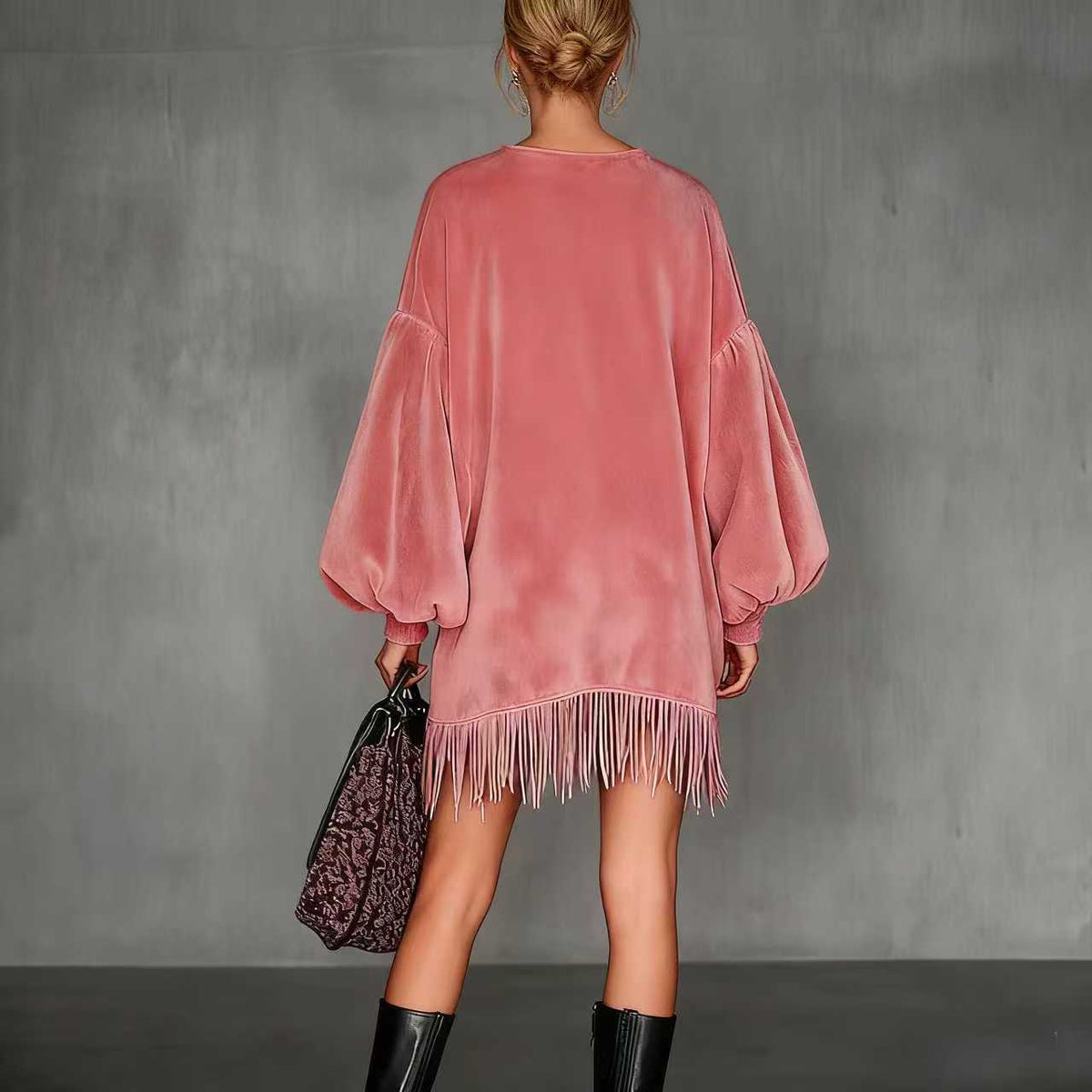 Robe femme rose rétro en velours, col montant, avec franges