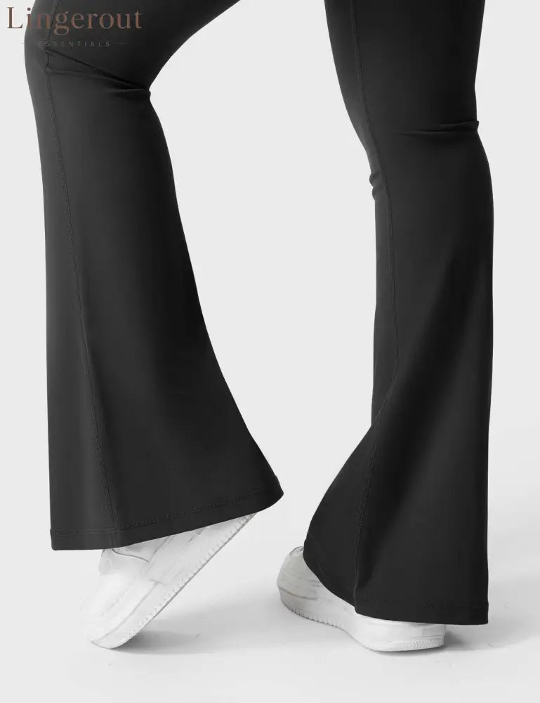 Brittany Flared Leggings with Pockets