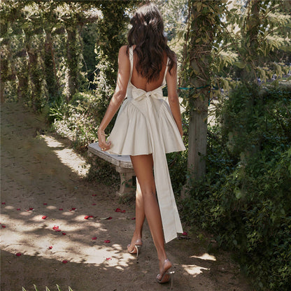 Robe mini romantique à simple nœud