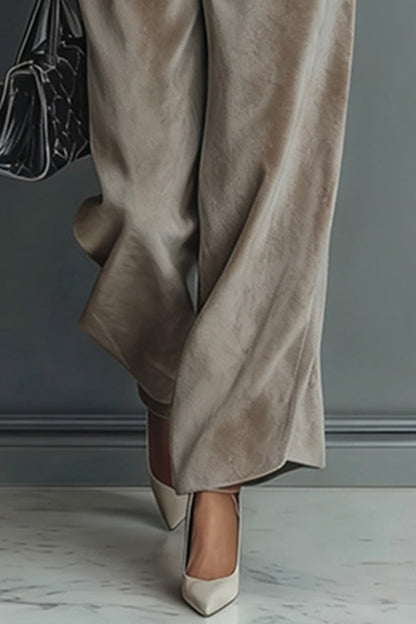 Ensemble haut à manches longues col roulé en velours élégant et pantalon large décontracté avec poches