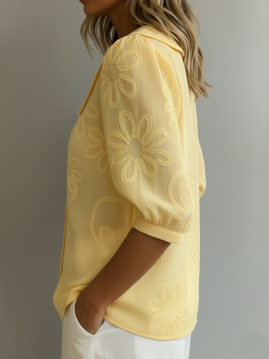 Chemise vintage à col Peter Pan brodée de fleurs