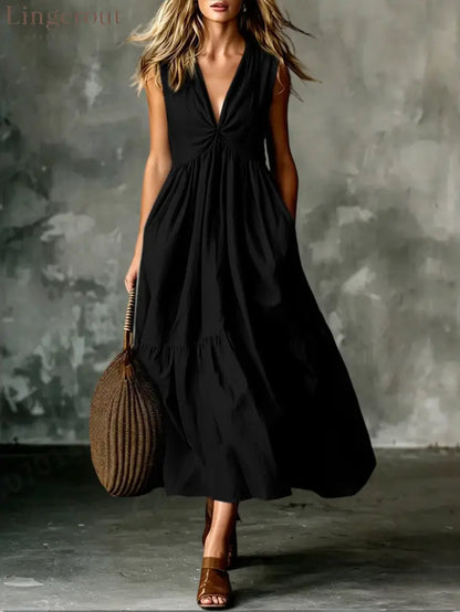 Twist Front V-Neck Sleeveless Pocket Textured Flowy Maxi Dress - Black / S